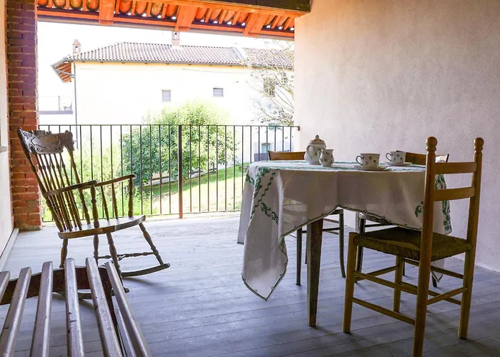 Casa Del Canton *